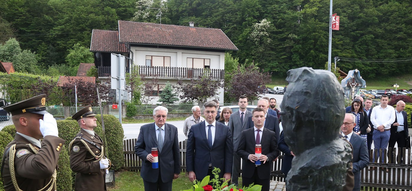 Premijer Plenković: Vječno smo zahvalni dr. Franji Tuđmanu za sve što je učinio za Hrvatsku